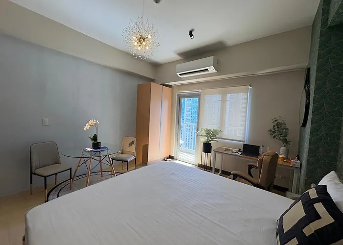 The Ellis Luxe 3* Manila