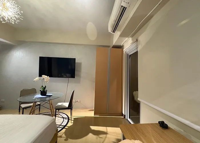The Ellis Luxe 3* Manila