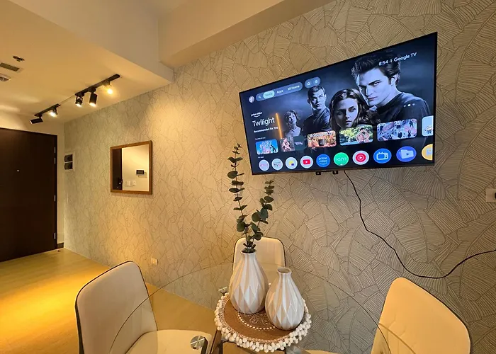 The Ellis Luxe Manila