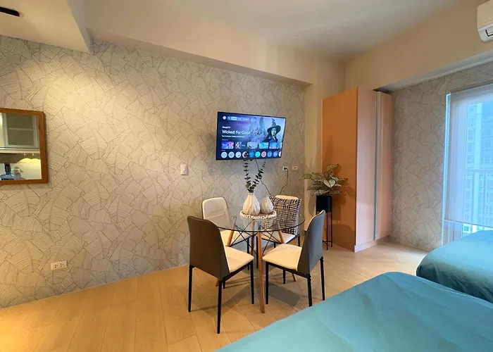 The Ellis Luxe 3*