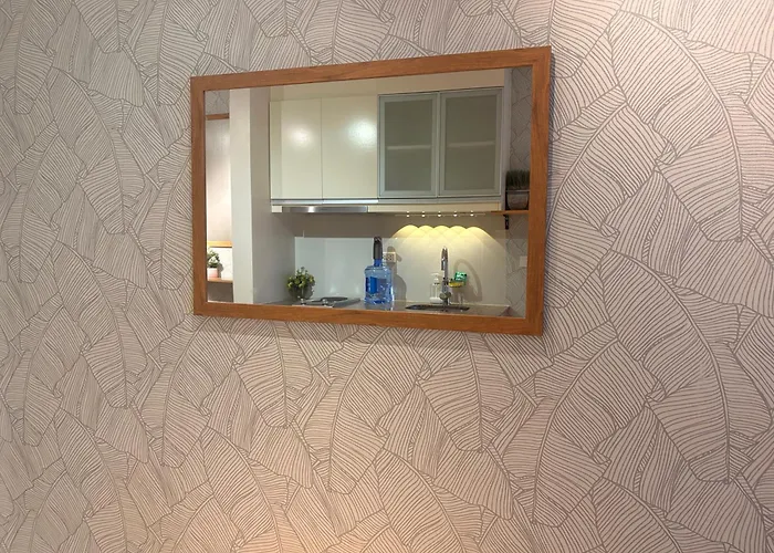 The Ellis Luxe Aparthotel Manila